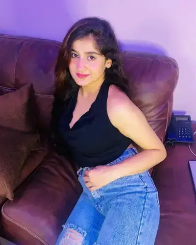 Call Girls Karahal