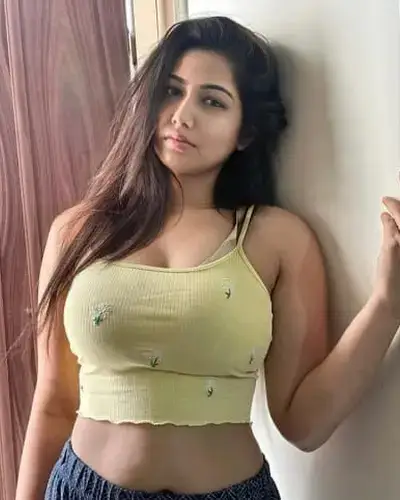 Escorts Karahal